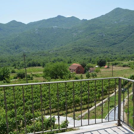 Markovic Winery And Estate Apartments ツェティニェ エクステリア 写真