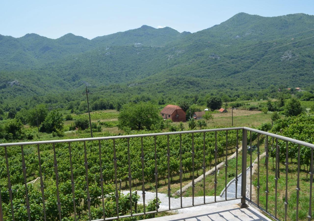 Markovic Winery And Estate Apartments ツェティニェ エクステリア 写真