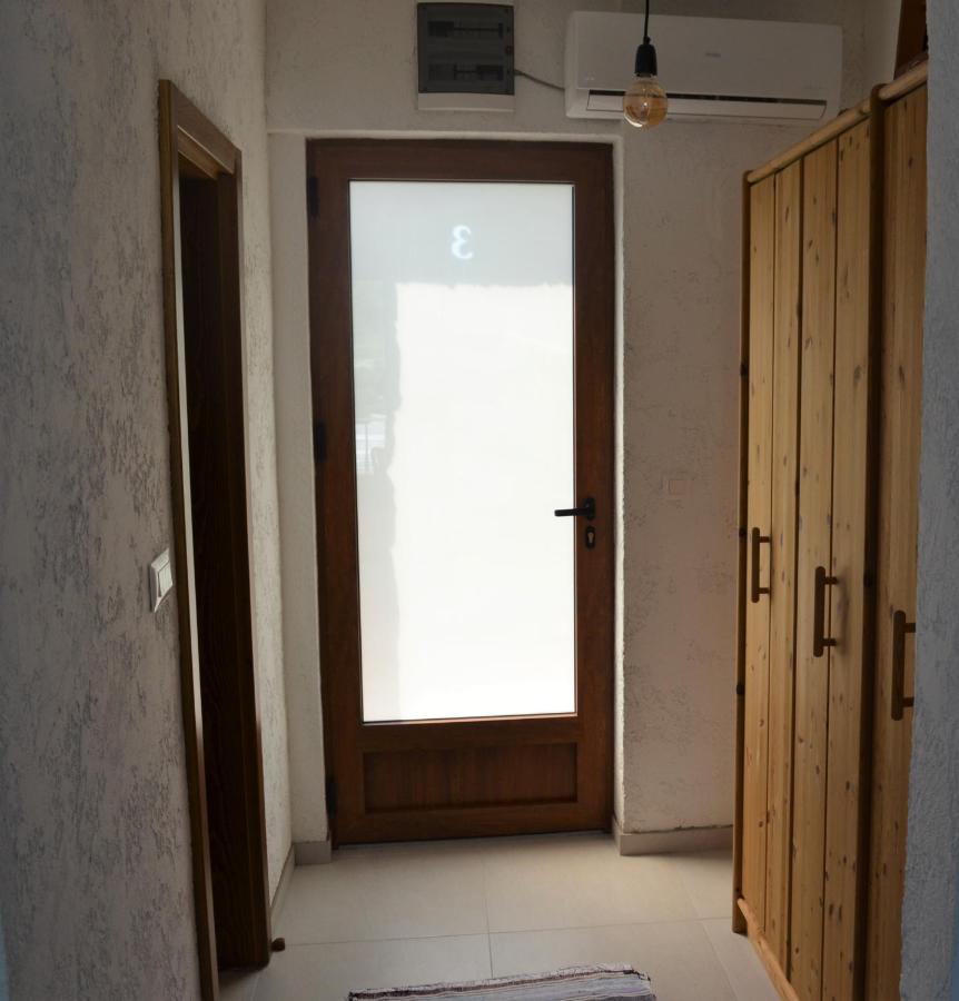 Markovic Winery And Estate Apartments ツェティニェ エクステリア 写真